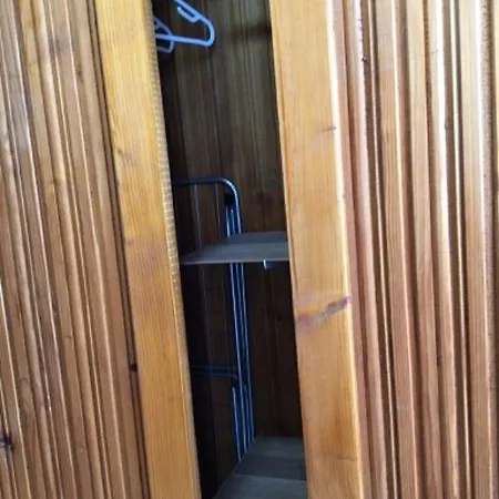 Cu 1 La Etaj 2 Si Masarda O De 9mp In Pozitie Centrala Pe Strada Randunelelor Nr 2 Cu Parcarestradalaala Centrala Appartement *